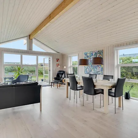 Holiday home Lovely In With Kitchen Hvide Sande